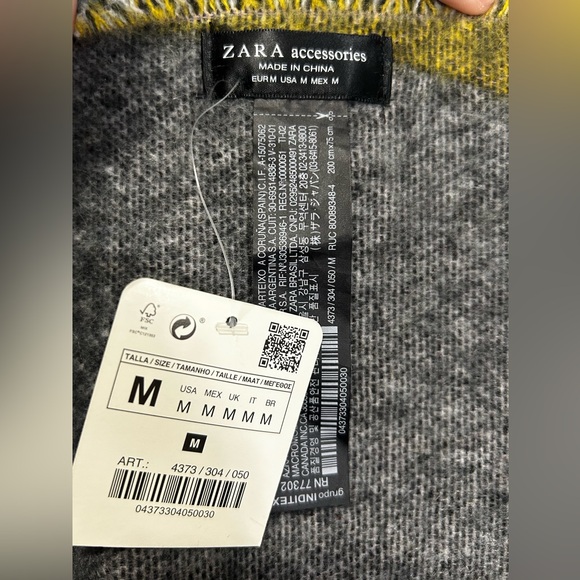 NWT Zara multicolor oversized blanket style scarf - Picture 5 of 5